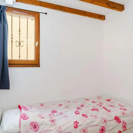 Maison Avec 2 Pieces Et Mezzanine Proche Plage, Parking Inclus - Fr-1-409-98 Villa Narbonne-Plage