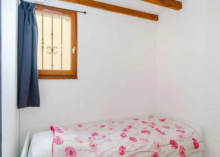 Maison Avec 2 Pieces Et Mezzanine Proche Plage, Parking Inclus - Fr-1-409-98 Villa Narbonne-Plage